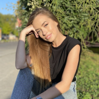 Ломовицька Юлія