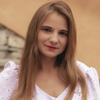 Надія Шонія
